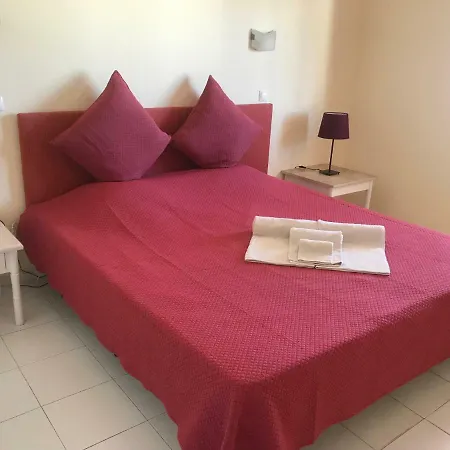 Apart. T1 Valmangude * Albufeira